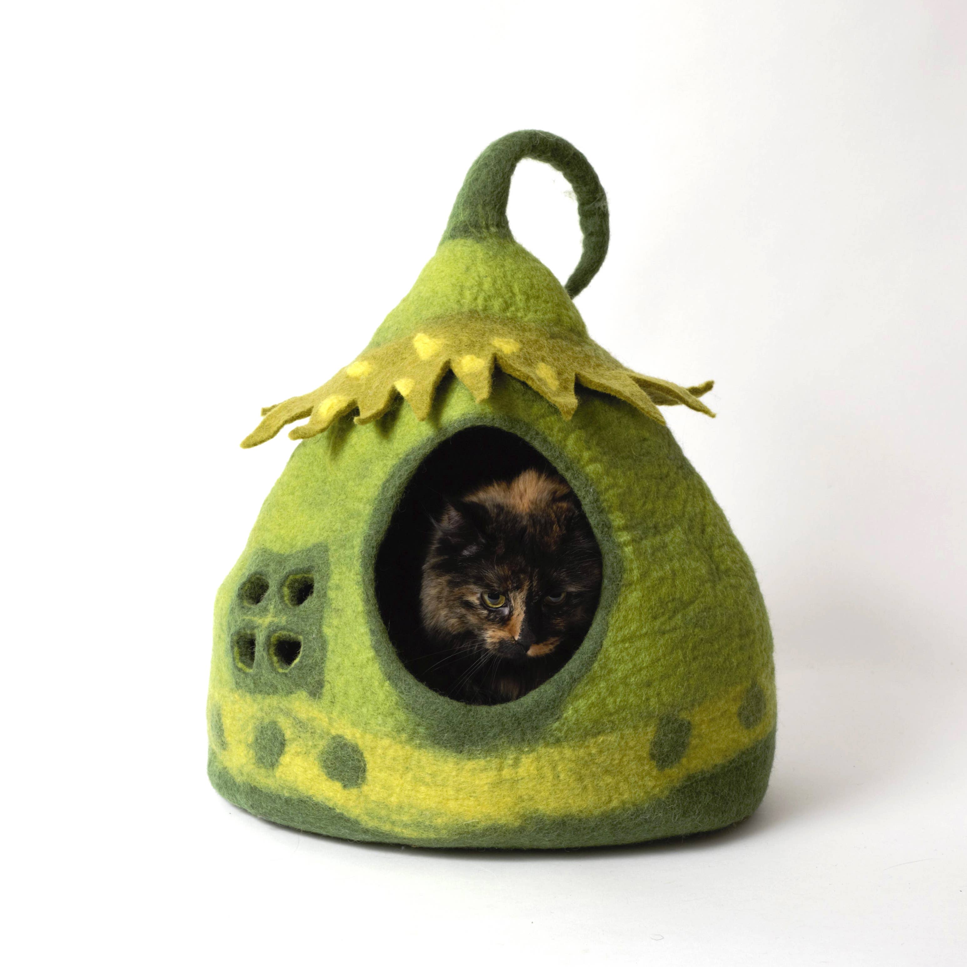 Dharma Dog Karma Cat - Fairy House Wool Pet Cave: Grey